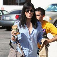 Selma Blair carries a cool drink as she leaves Urth Caffe | Picture 112807